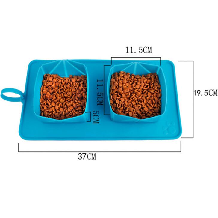 Dog Bowl: Your pet's perfect travel companion, foldable silicone dog bowl for On-the-Go Feeding