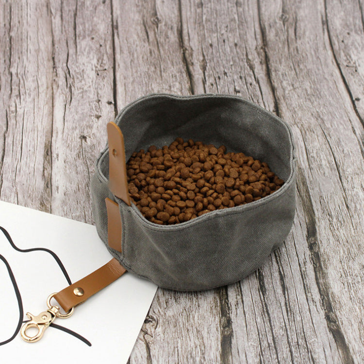 Dog Bowl: convenient outdoor dining for your furry friend, foldable canvas dog bowl and food tray.