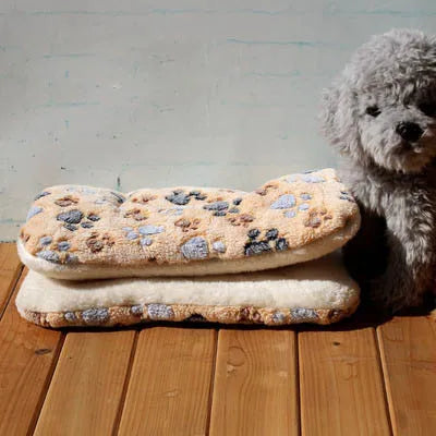 Warm Soft Fleece Pet Mat Travel Cat Litter Dog Blanket Puppy Cushion Pet Pad Dog Bed  Cheap 5 Size for Small And Large Dogs