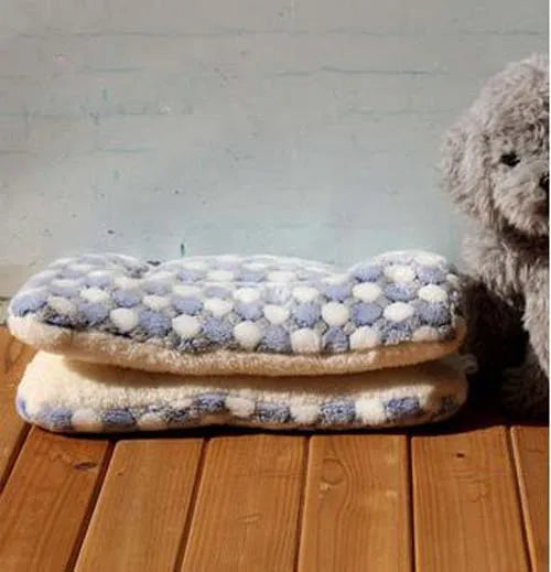 Warm Soft Fleece Pet Mat Travel Cat Litter Dog Blanket Puppy Cushion Pet Pad Dog Bed  Cheap 5 Size for Small And Large Dogs